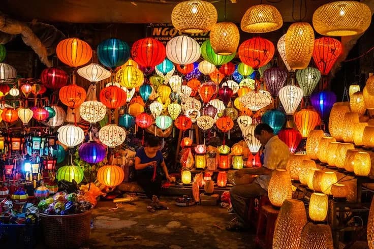 Lantern Streets